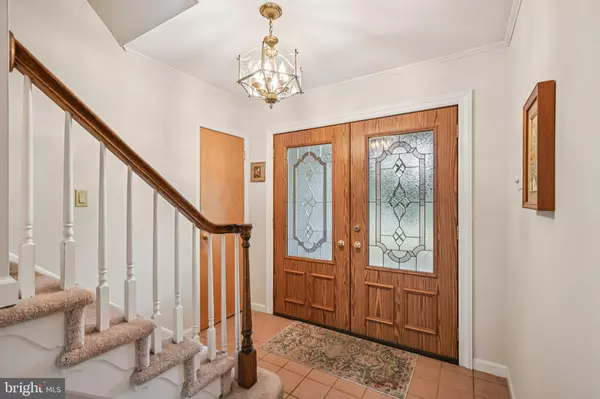 Cinnaminson, NJ 08077,1001 CHERRY LN