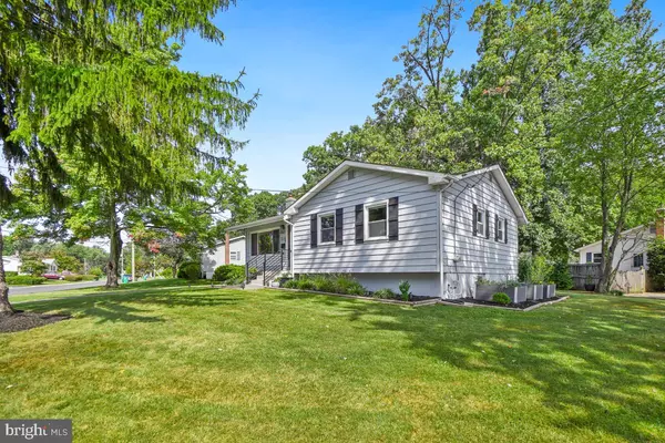 Gaithersburg, MD 20877,220 HUTTON ST