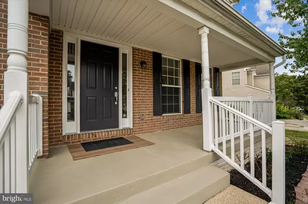 Hyattsville, MD 20783,1910 HAMPSHIRE DR