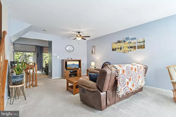 Culpeper, VA 22701,987 LONGVIEW LN