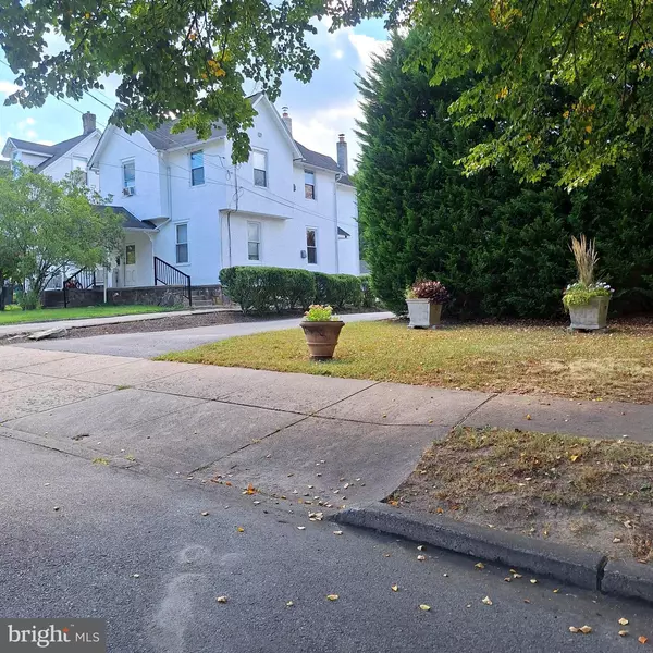 Wayne, PA 19087,216 HIGHLAND AVE