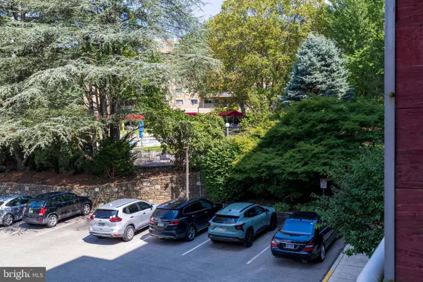 Jenkintown, PA 19046,100 WEST AVE #202-S (2B)