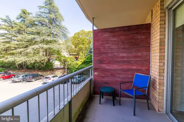 Jenkintown, PA 19046,100 WEST AVE #202-S (2B)