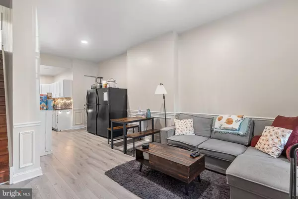 2021 N 16TH ST, Philadelphia, PA 19121