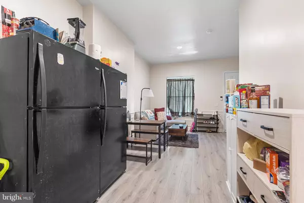 Philadelphia, PA 19121,2021 N 16TH ST