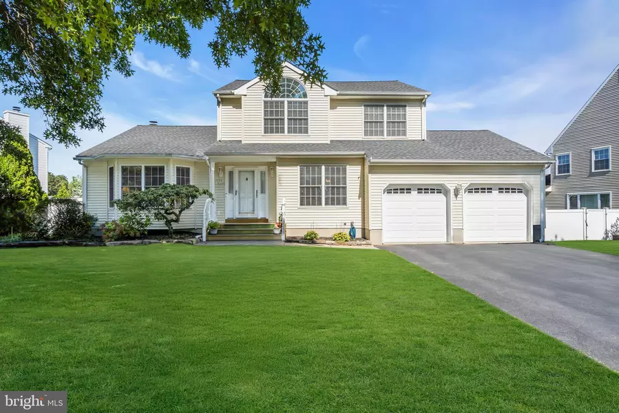 1176 ASTER DR, Toms River, NJ 08753