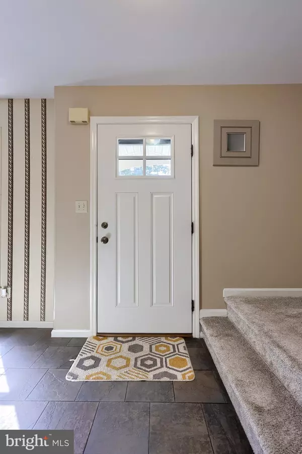 Lititz, PA 17543,22 CAMELLIA CT