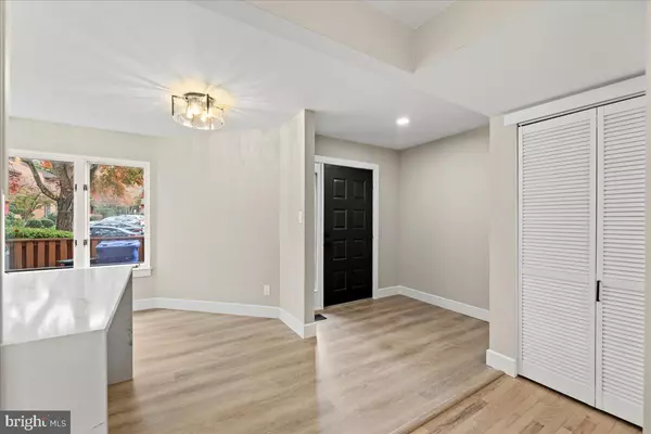 Princeton, NJ 08540,18 SAYRE DR