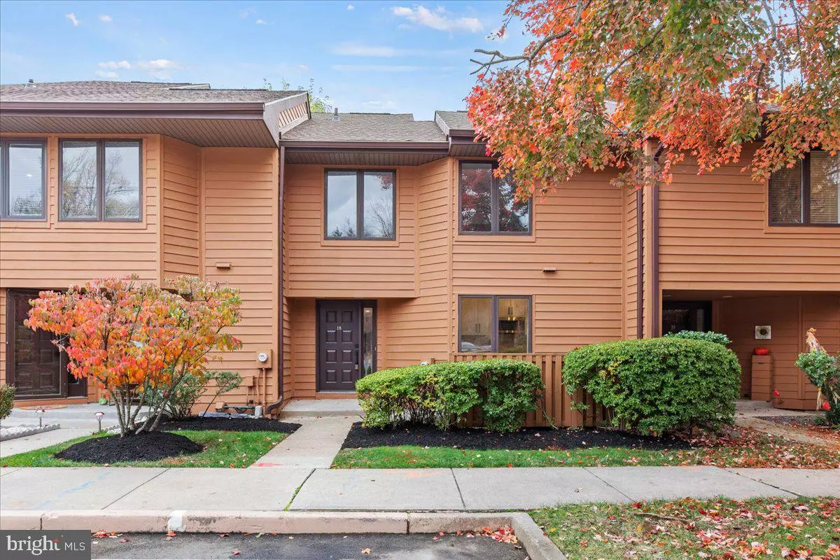 Princeton, NJ 08540,18 SAYRE DR