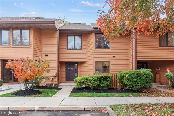 18 SAYRE DR, Princeton, NJ 08540