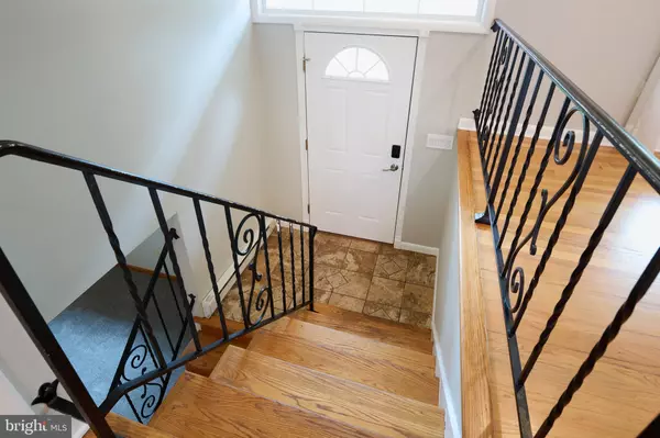 State College, PA 16801,1516 ELIZABETH RD