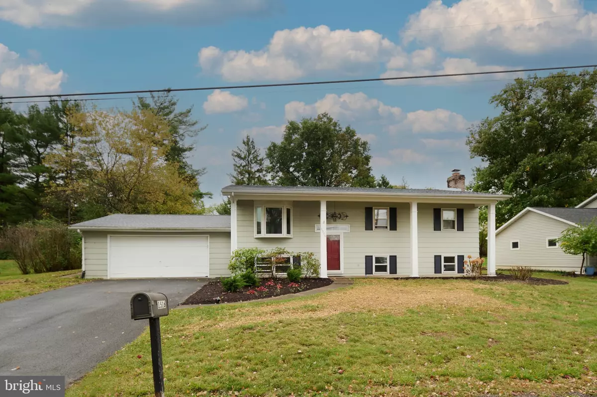 State College, PA 16801,1516 ELIZABETH RD