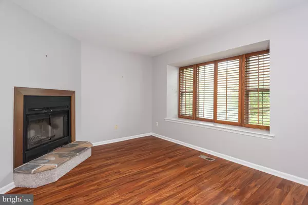 Chesterbrook, PA 19087,11 ALGONQUIN CT