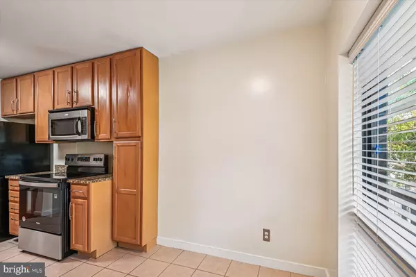 Annapolis, MD 21403,300 HILLTOP LN #300I