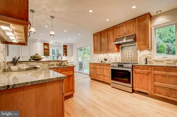 Bethesda, MD 20816,5205 WESTPATH WAY