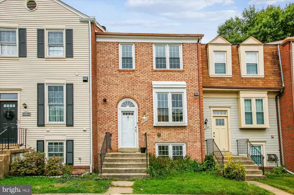2757 STONE HOLLOW DR, Vienna, VA 22180