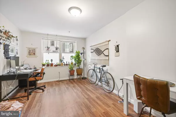 Philadelphia, PA 19146,1148-49-50 S 15TH ST