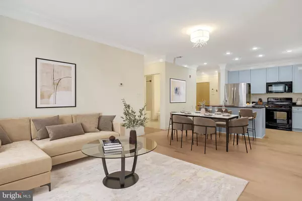 Alexandria, VA 22305,181 E REED AVE #204