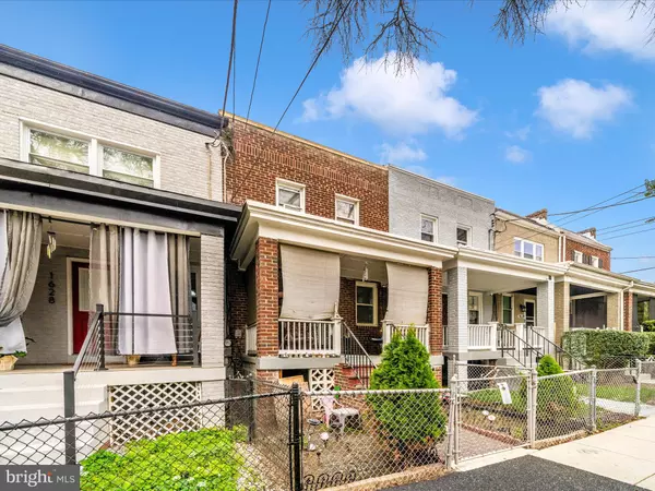 Washington, DC 20020,1630 RIDGE PL SE