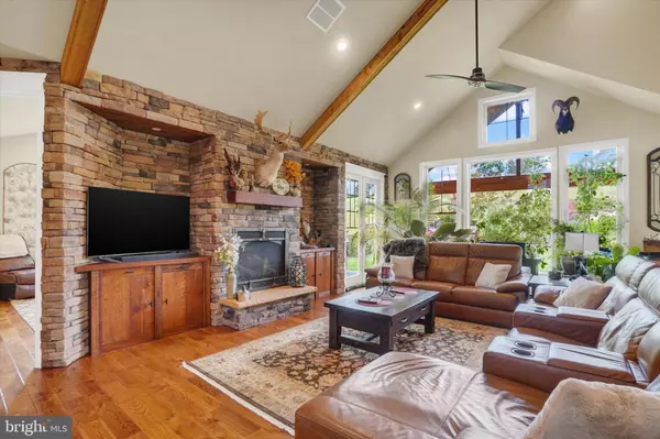 Glen Rock, PA 17327,932 RAVER RD