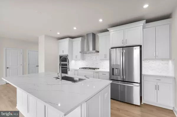 Ashburn, VA 20148,23640 BOLTON CRESCENT TER #13-306