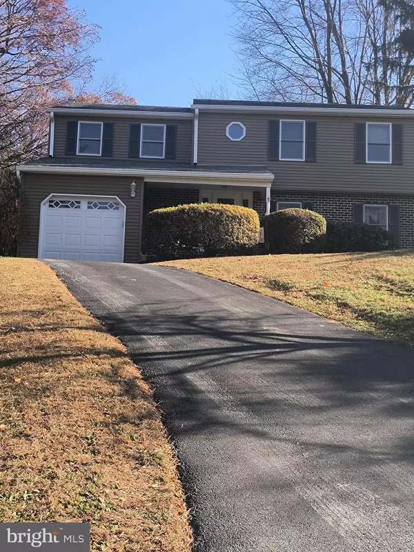 Philadelphia, PA 19128,947 CALEDONIA ST