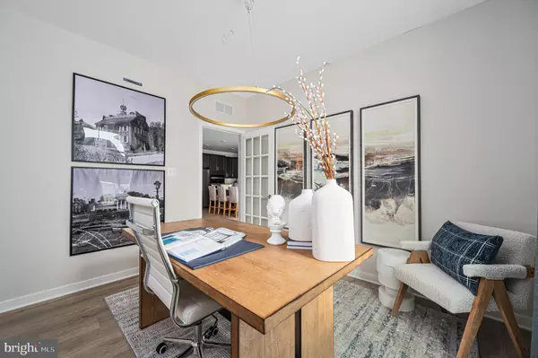 Newark, DE 19702,715 STAIRWAY FALLS DR