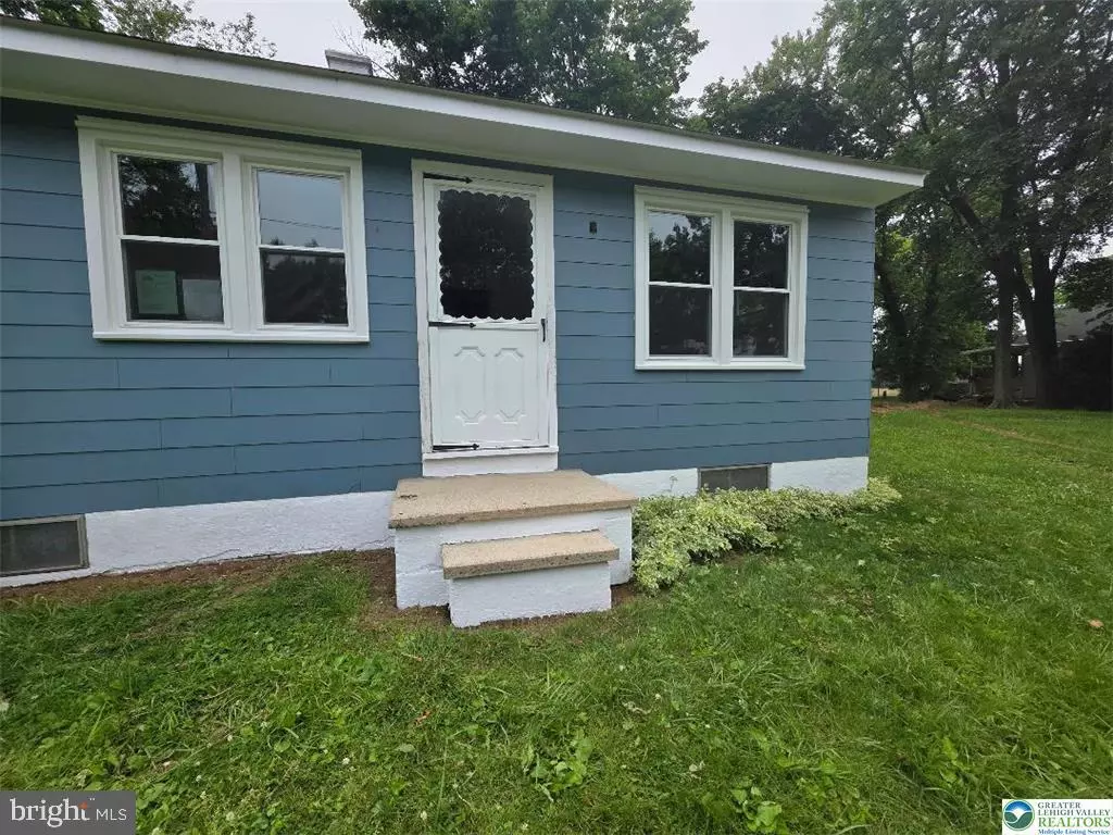 Allentown, PA 18104,3074 MAUCH CHUNK RD