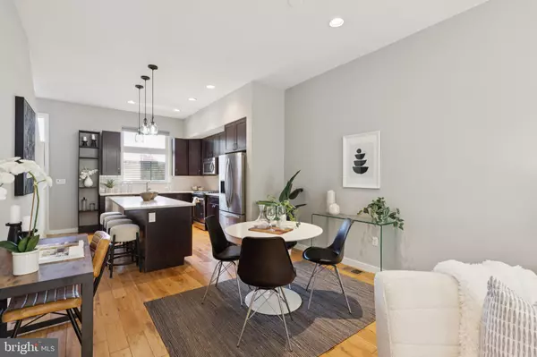 Philadelphia, PA 19122,231 W THOMPSON ST