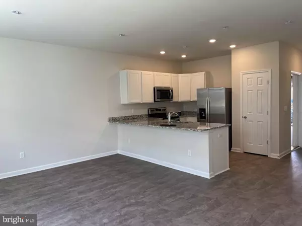 Luray, VA 22835,172 COLLEGE DR