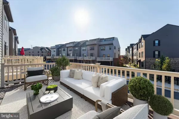 Herndon, VA 20171,14032 SUNRISE VALLEY DR