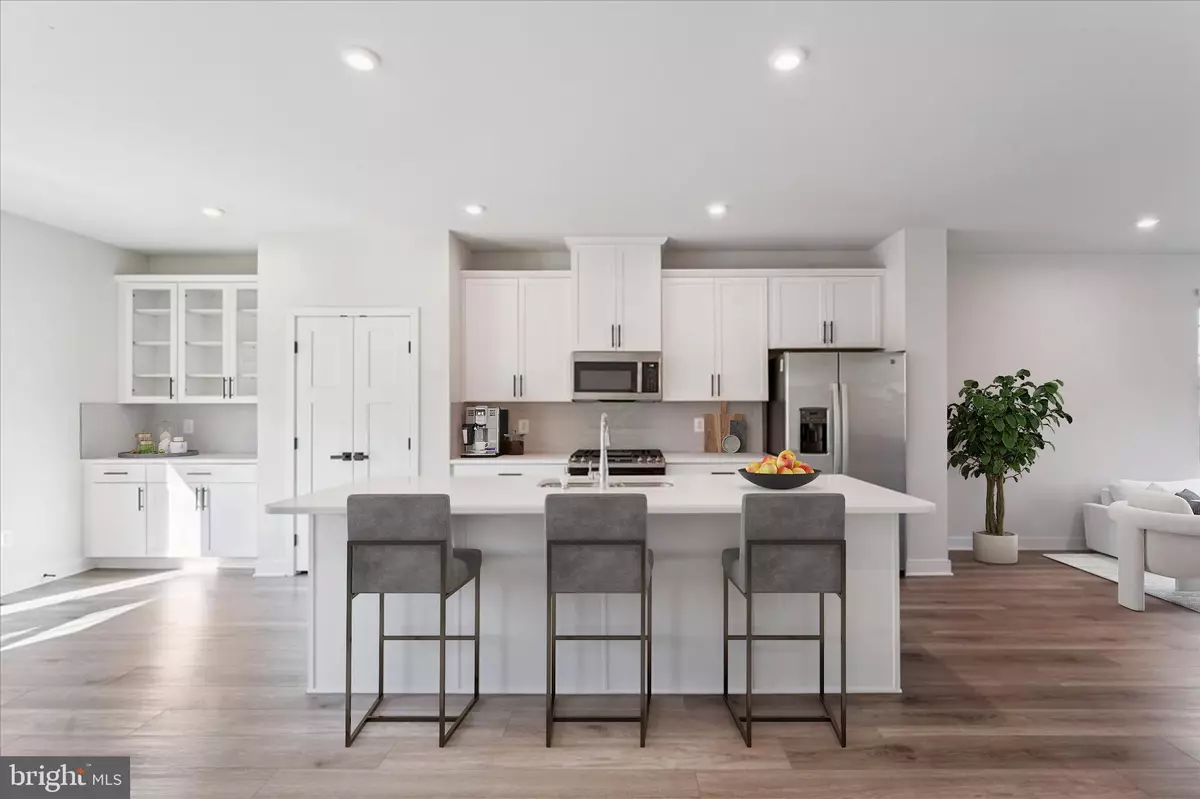 Herndon, VA 20171,14032 SUNRISE VALLEY DR