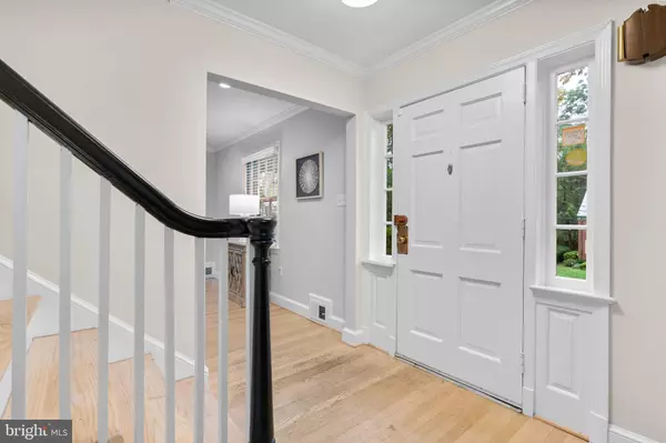 Silver Spring, MD 20910,1514 RED OAK DR