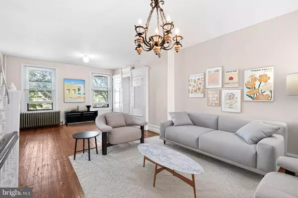 Philadelphia, PA 19130,2324 POPLAR ST #2F