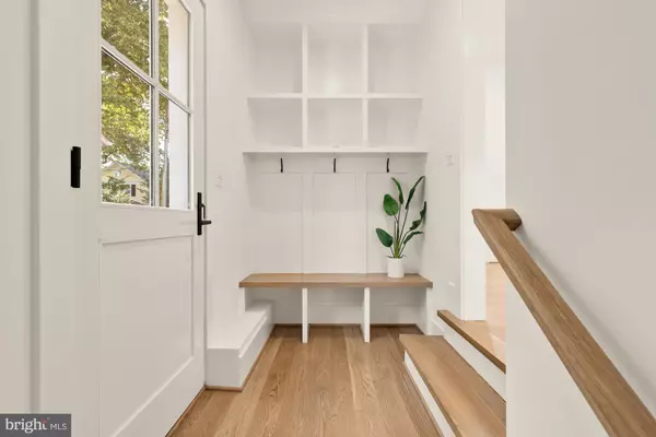 Chevy Chase, MD 20815,4427 RIDGE ST