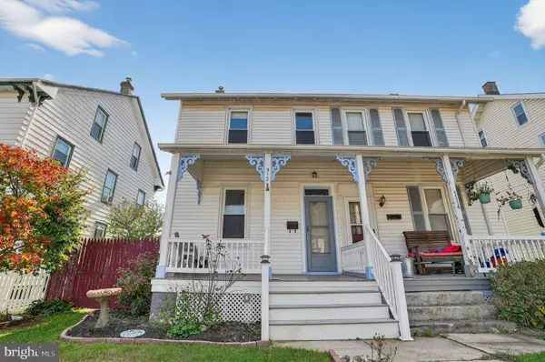 512 W 2ND AVE, Parkesburg, PA 19365