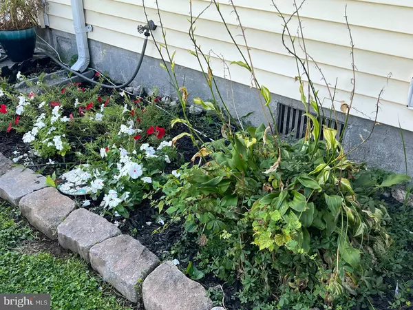 Baltimore, MD 21219,2409 WOODRIDGE RD