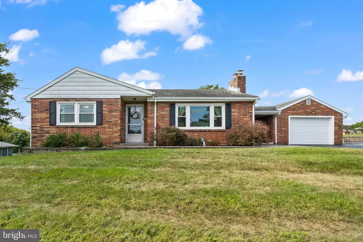 Elizabethtown, PA 17022,854 BRAEBURN RD