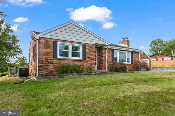 Elizabethtown, PA 17022,854 BRAEBURN RD