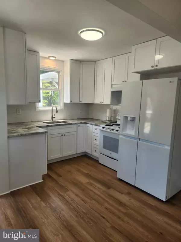 Hightstown, NJ 08520,363 MORRISON AVE