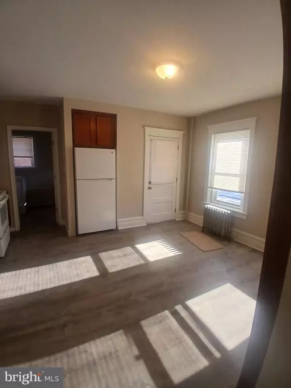 Pottstown, PA 19464,302 N YORK ST