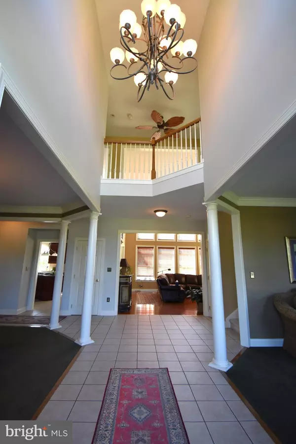Easton, PA 18045,5 COG CIR