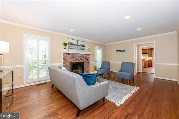 Olney, MD 20832,10 MEGANS CT