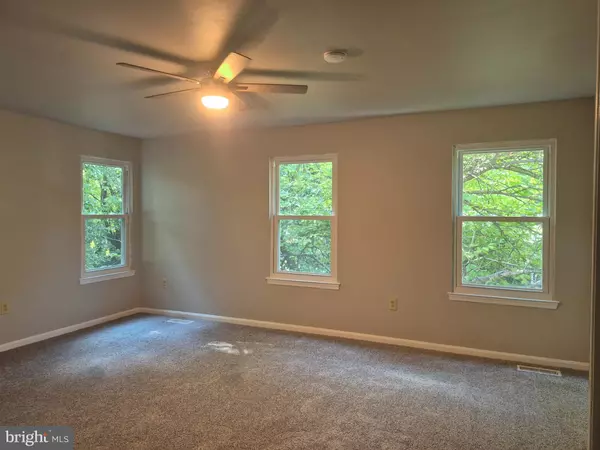 Bowie, MD 20716,15203 EMILY CT