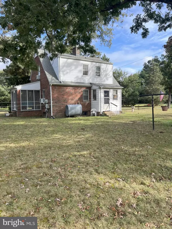 Fredericksburg, VA 22407,7936 CHANCELLOR RD