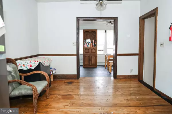 Woodstown, NJ 08098,18 CHURCH ST