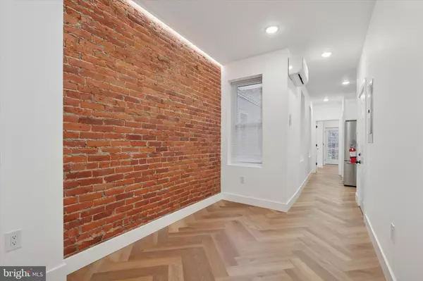 Philadelphia, PA 19145,1438 TASKER ST #2