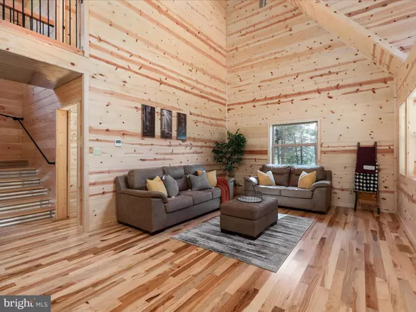 Lost City, WV 26810,120 HONEYMOON HOLLOW RD