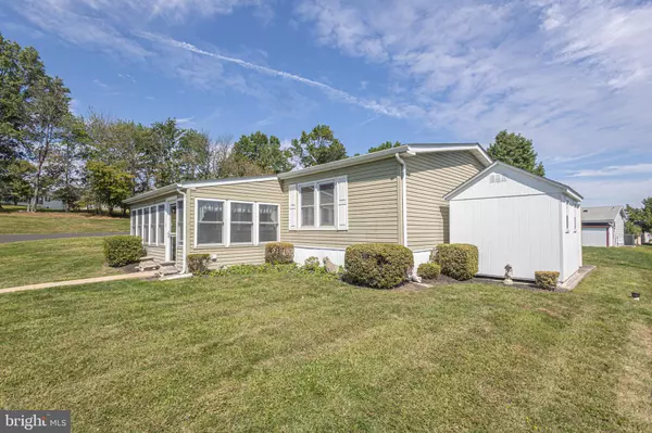 North Wales, PA 19454,1004 FOX CHASE CT
