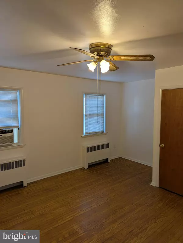 Conshohocken, PA 19428,732 HARRY ST